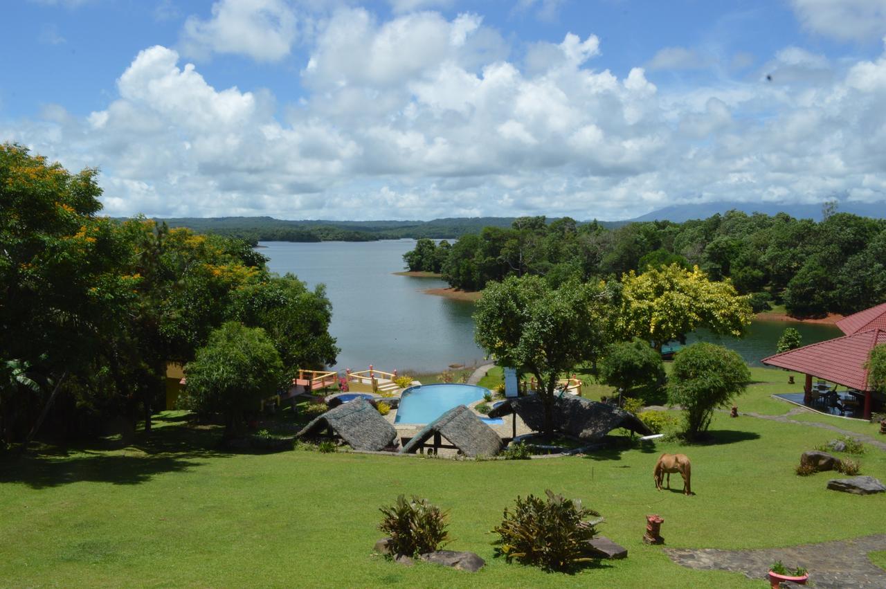 Porta Verde Resort Villas Caliraya Dolores  Zewnętrze zdjęcie