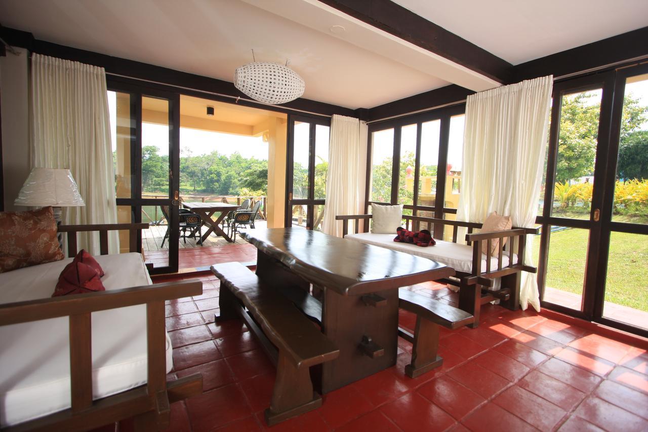 Porta Verde Resort Villas Caliraya Dolores  Zewnętrze zdjęcie
